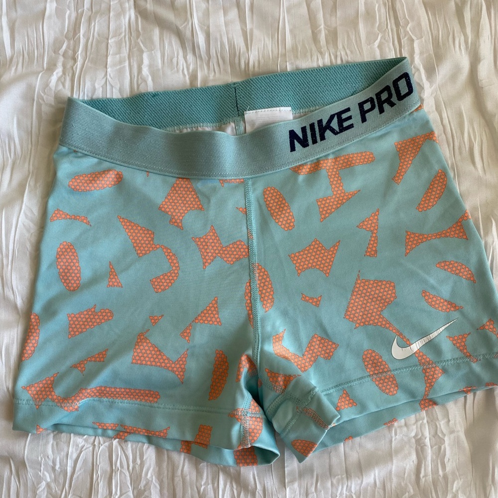 NikePro Spanx